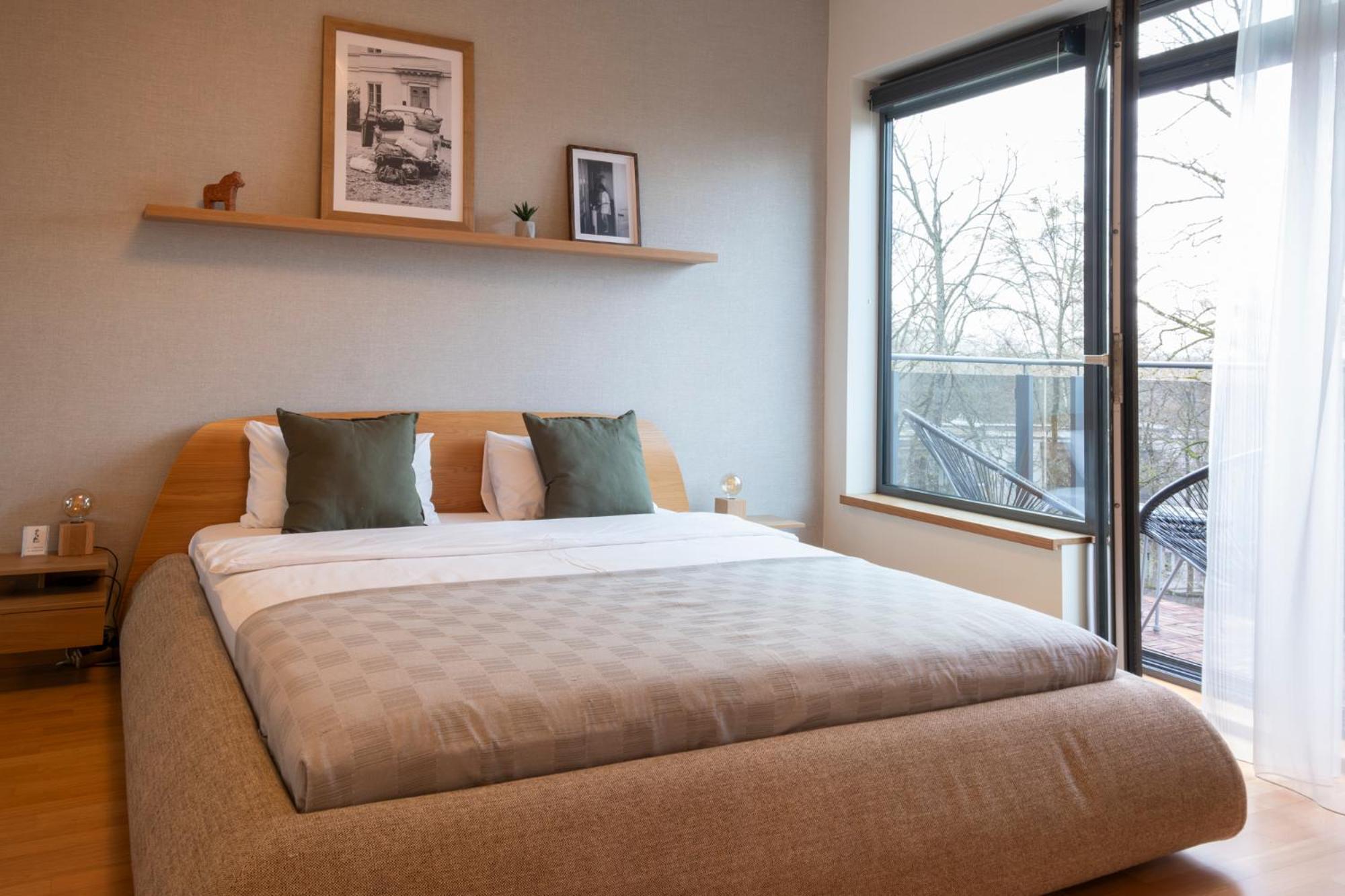 2 Bedroom Apt, 2 Garage Spots & Balconies, Self Check-In, By Cohost ドルスキニンカイ エクステリア 写真