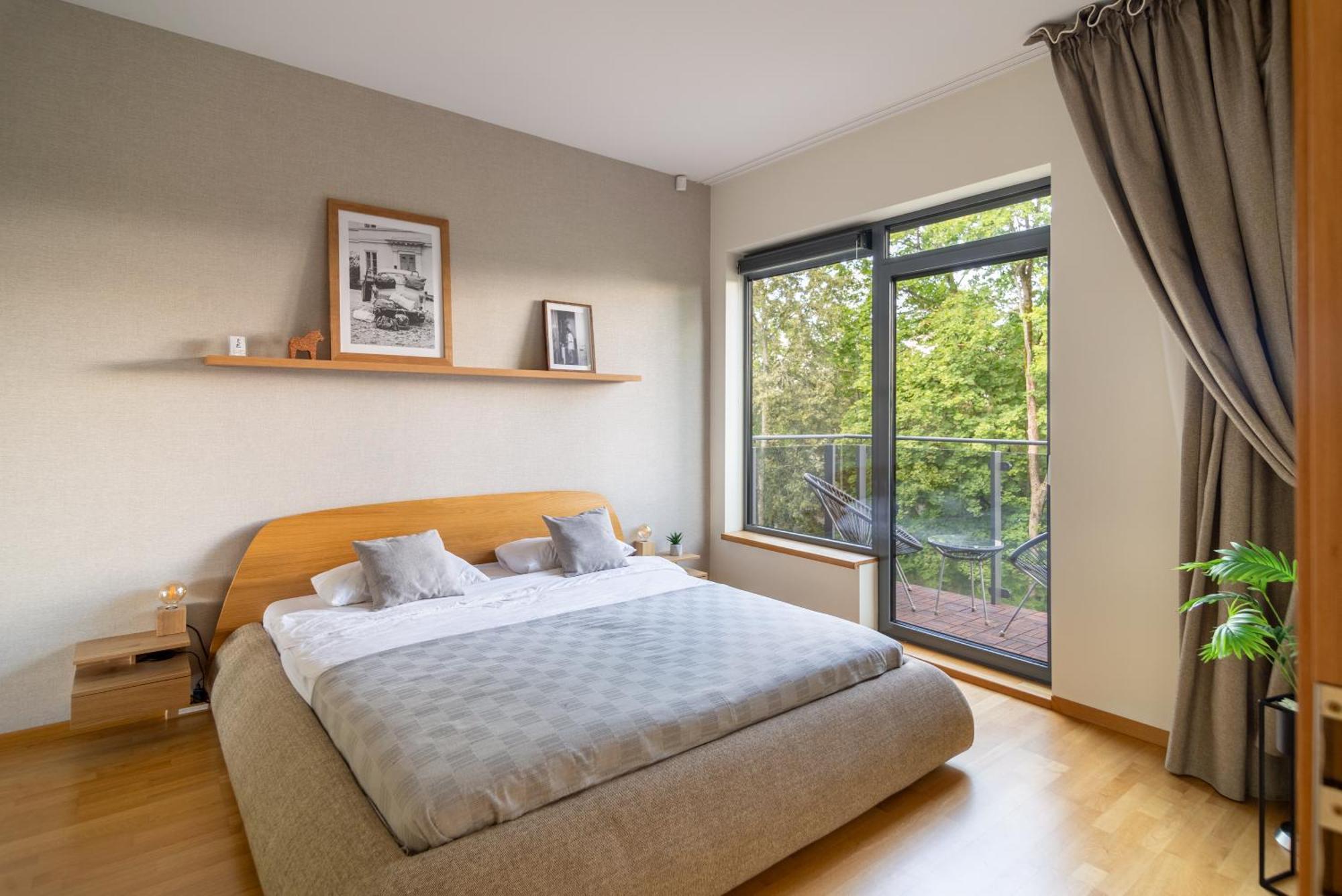 2 Bedroom Apt, 2 Garage Spots & Balconies, Self Check-In, By Cohost ドルスキニンカイ エクステリア 写真