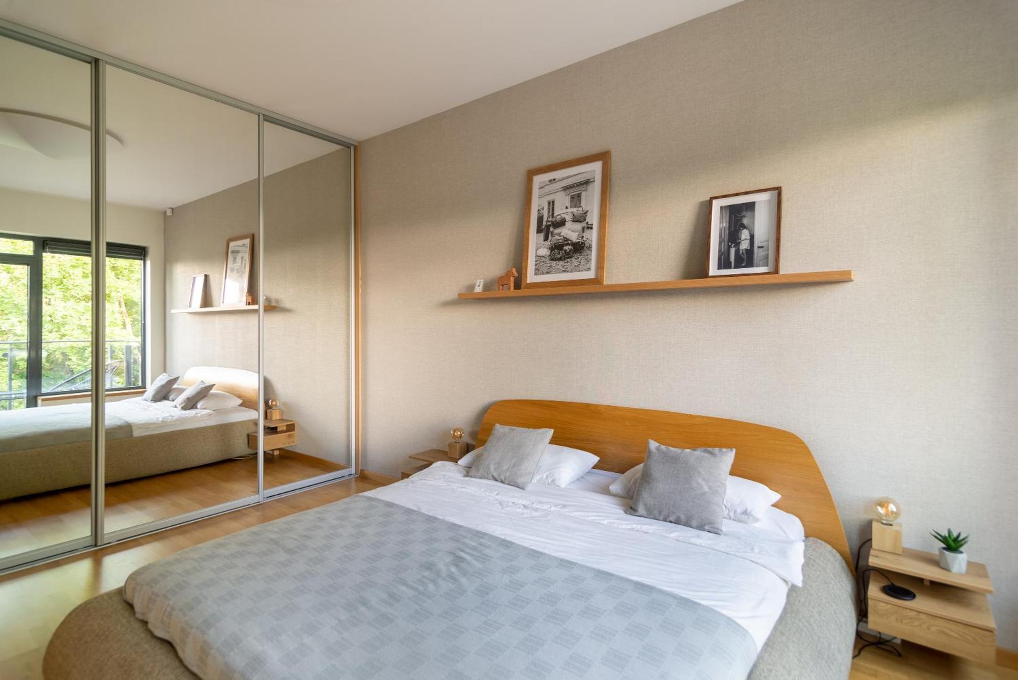 2 Bedroom Apt, 2 Garage Spots & Balconies, Self Check-In, By Cohost ドルスキニンカイ エクステリア 写真